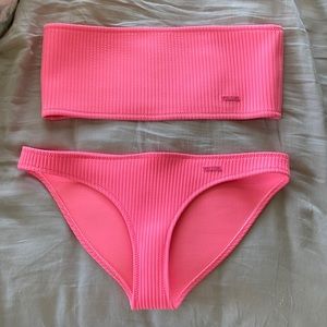 Pink triangl bikini